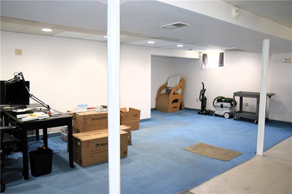 11227 East 48 Street, Kansas City, MO 64133