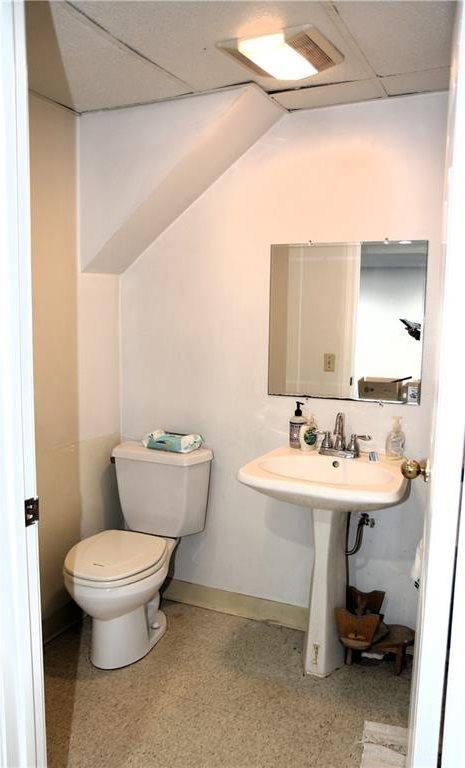 11227 East 48 Street, Kansas City, MO 64133