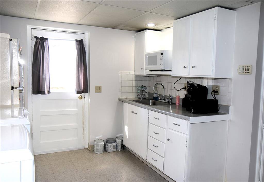 11227 East 48 Street, Kansas City, MO 64133