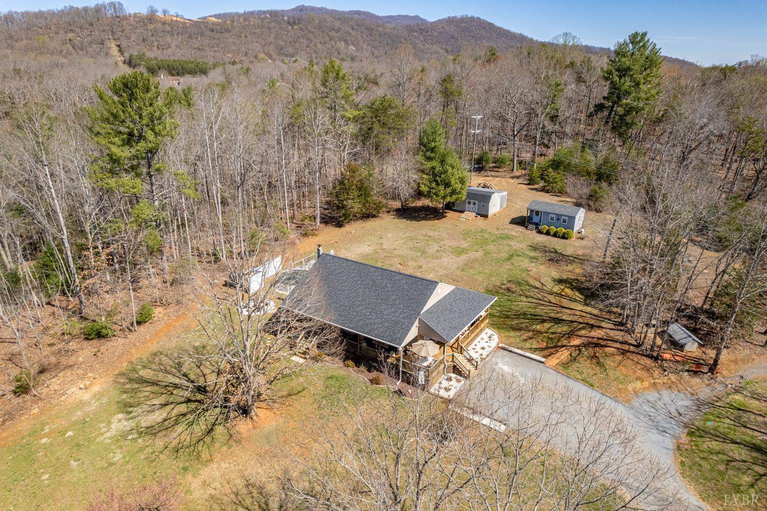 375 E Perch Road, Monroe, VA 24574