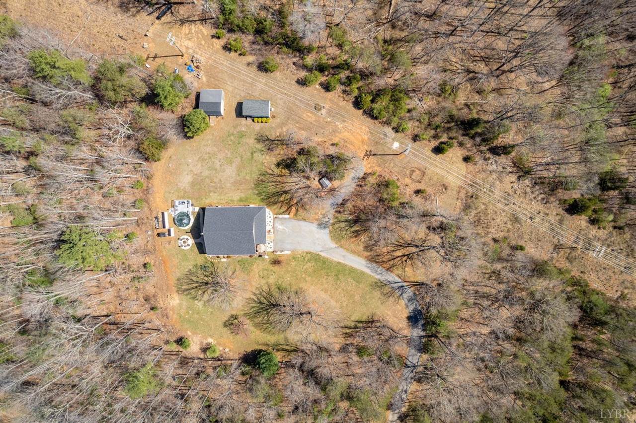 375 E Perch Road, Monroe, VA 24574