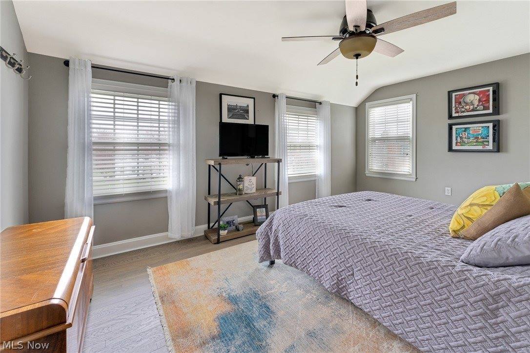 267 West Main Street, Canfield, OH 44406