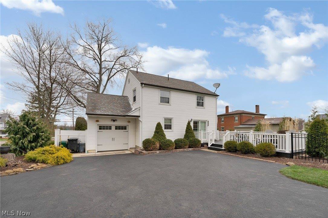 267 West Main Street, Canfield, OH 44406