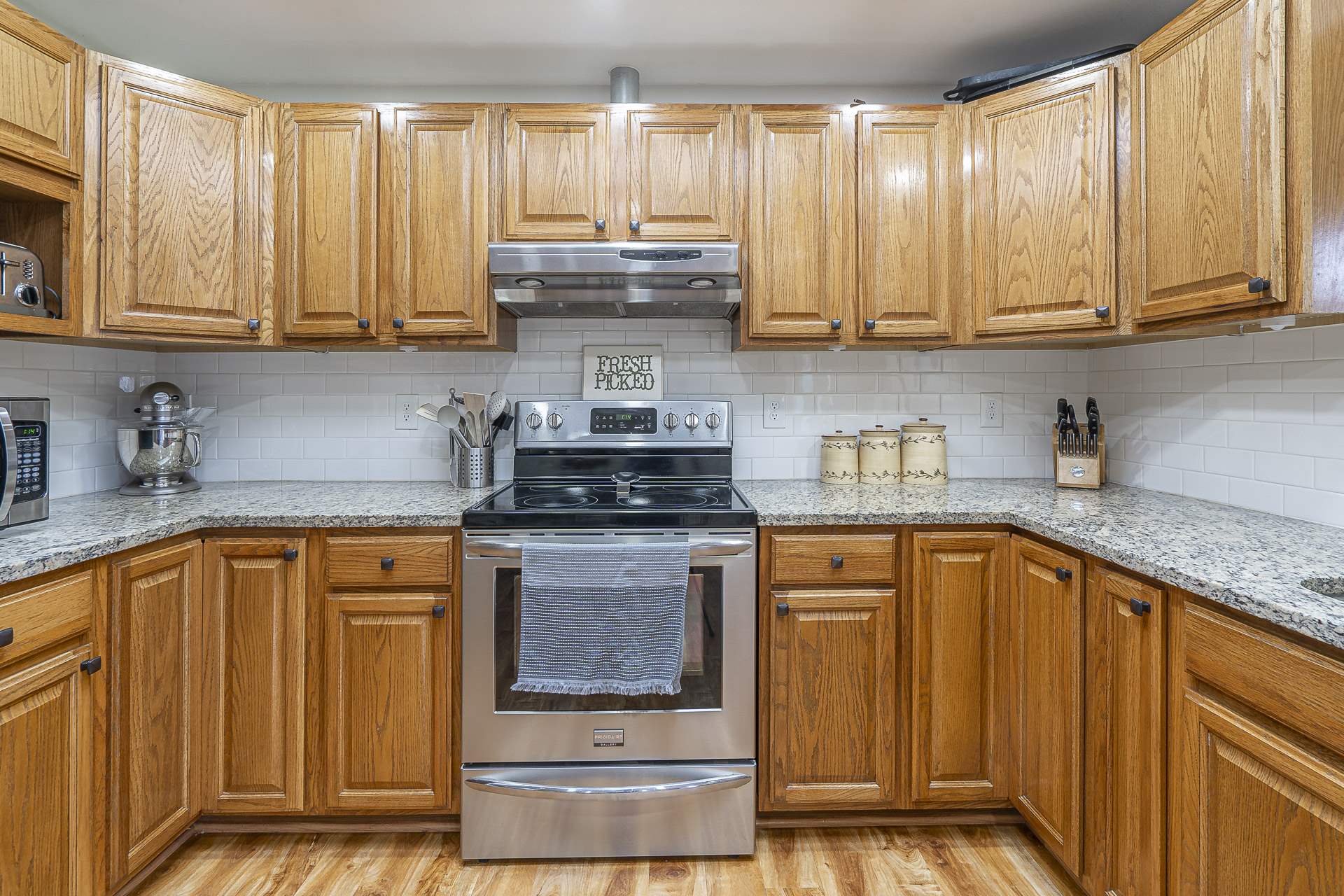 38979 Sodaville Waterloo Dr, Lebanon, OR 97355