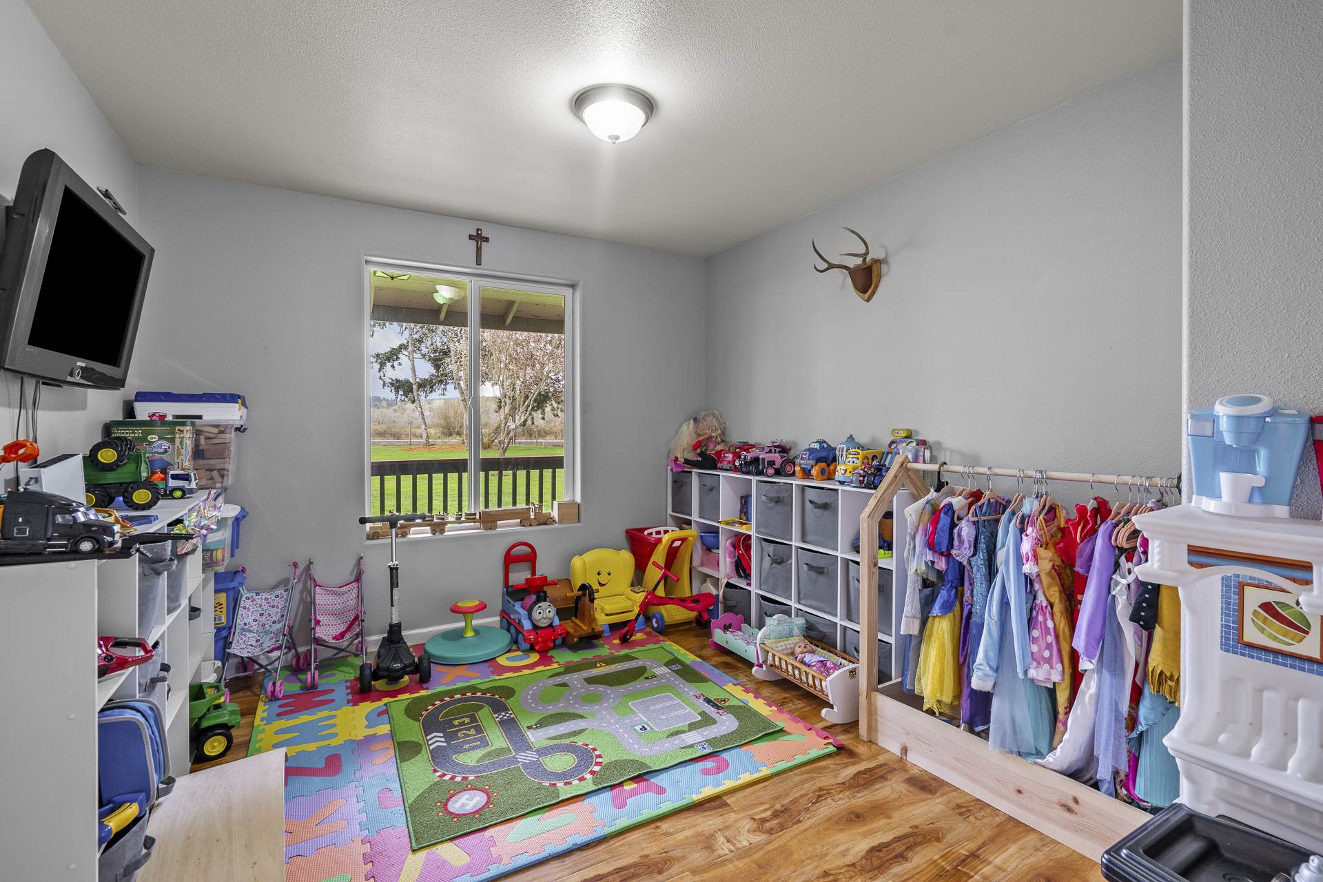 38979 Sodaville Waterloo Dr, Lebanon, OR 97355