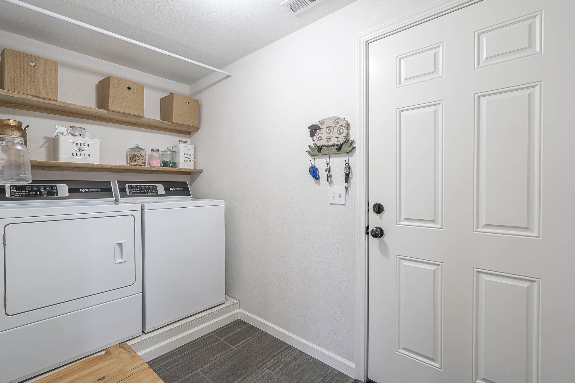 38979 Sodaville Waterloo Dr, Lebanon, OR 97355