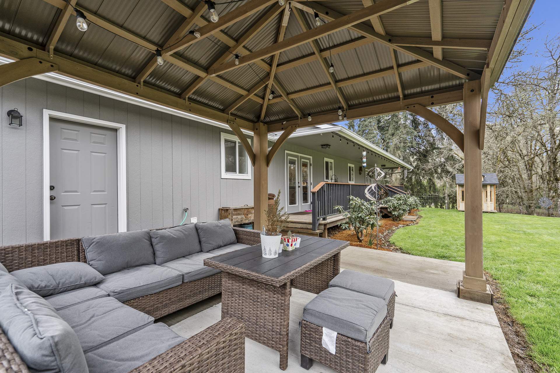 38979 Sodaville Waterloo Dr, Lebanon, OR 97355