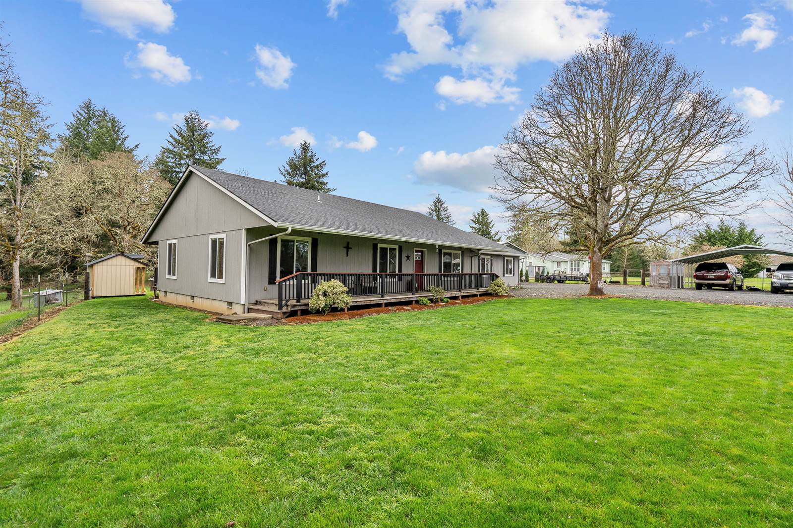 38979 Sodaville Waterloo Dr, Lebanon, OR 97355