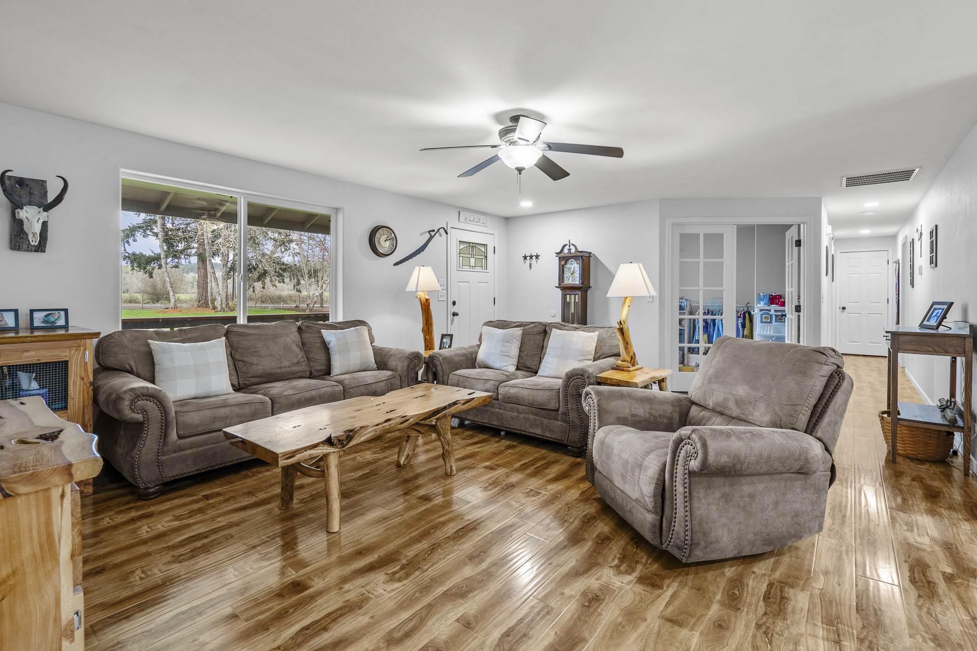 38979 Sodaville Waterloo Dr, Lebanon, OR 97355