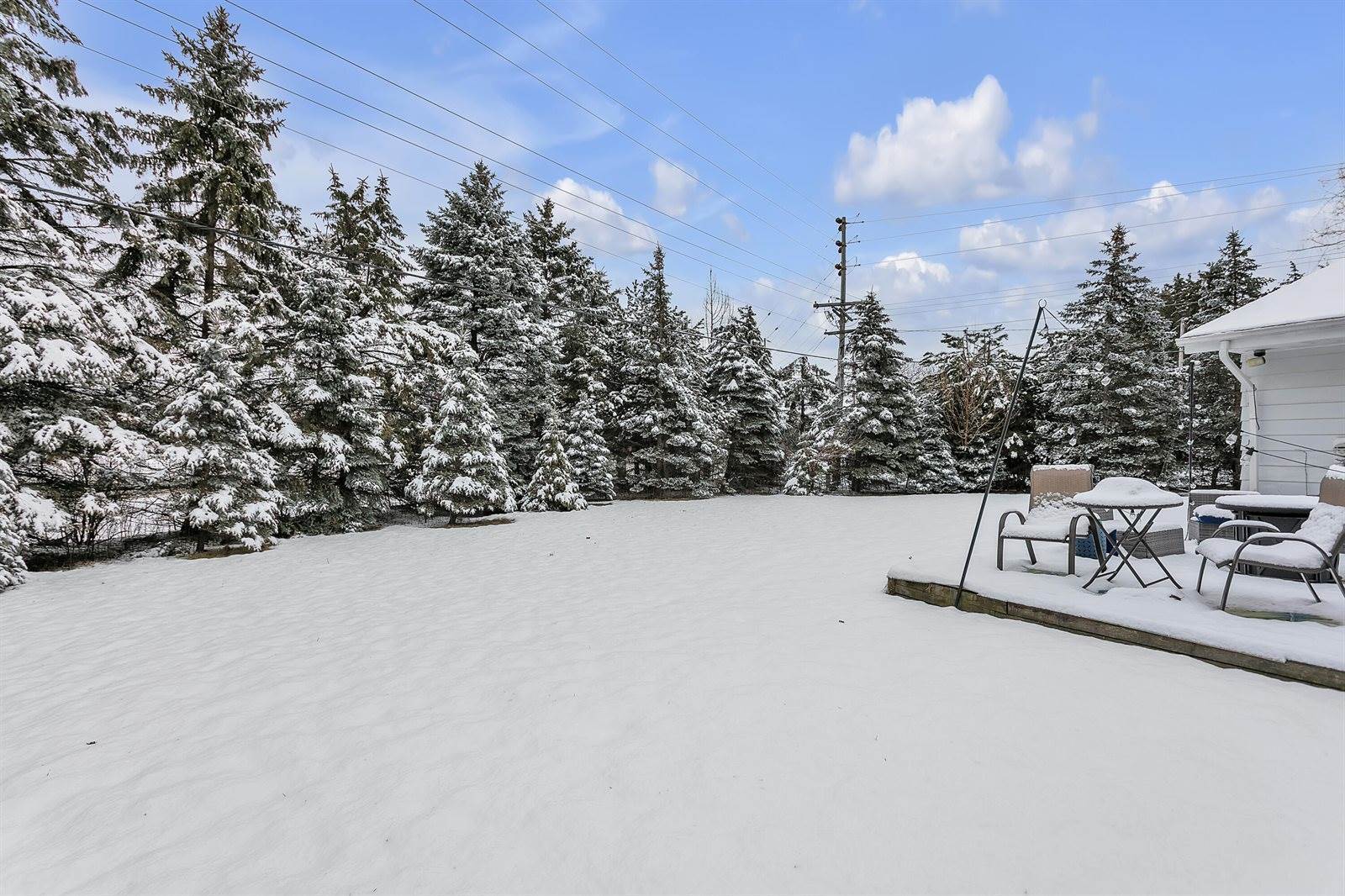 4780 Camfield Dr, Brookfield, WI 53045