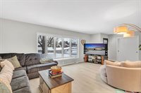 4780 Camfield Dr, Brookfield, WI 53045