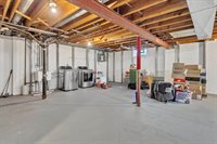 4780 Camfield Dr, Brookfield, WI 53045