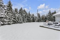 4780 Camfield Dr, Brookfield, WI 53045