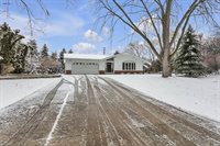 4780 Camfield Dr, Brookfield, WI 53045