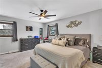 4780 Camfield Dr, Brookfield, WI 53045