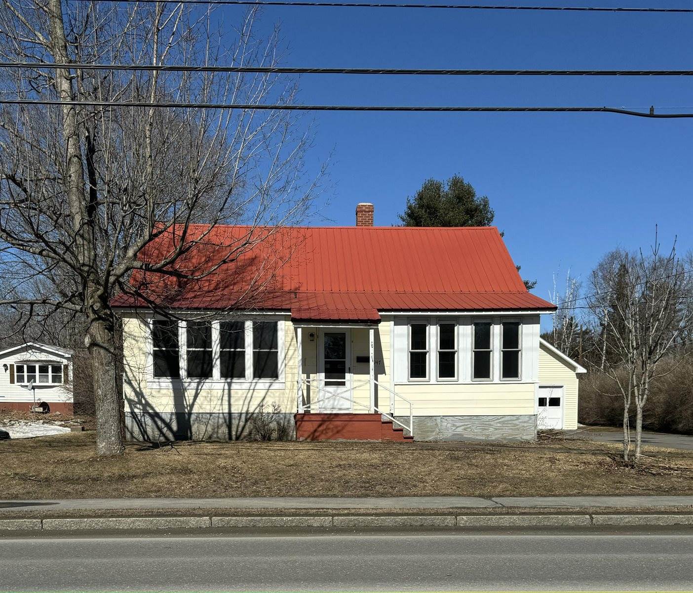 947 West Main Street, Dover-Foxcroft, ME 04426