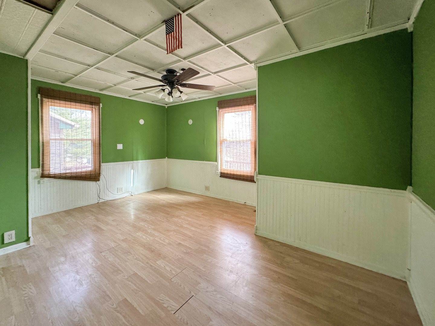 1135 LaCresta Drive, Freeport, IL 61032