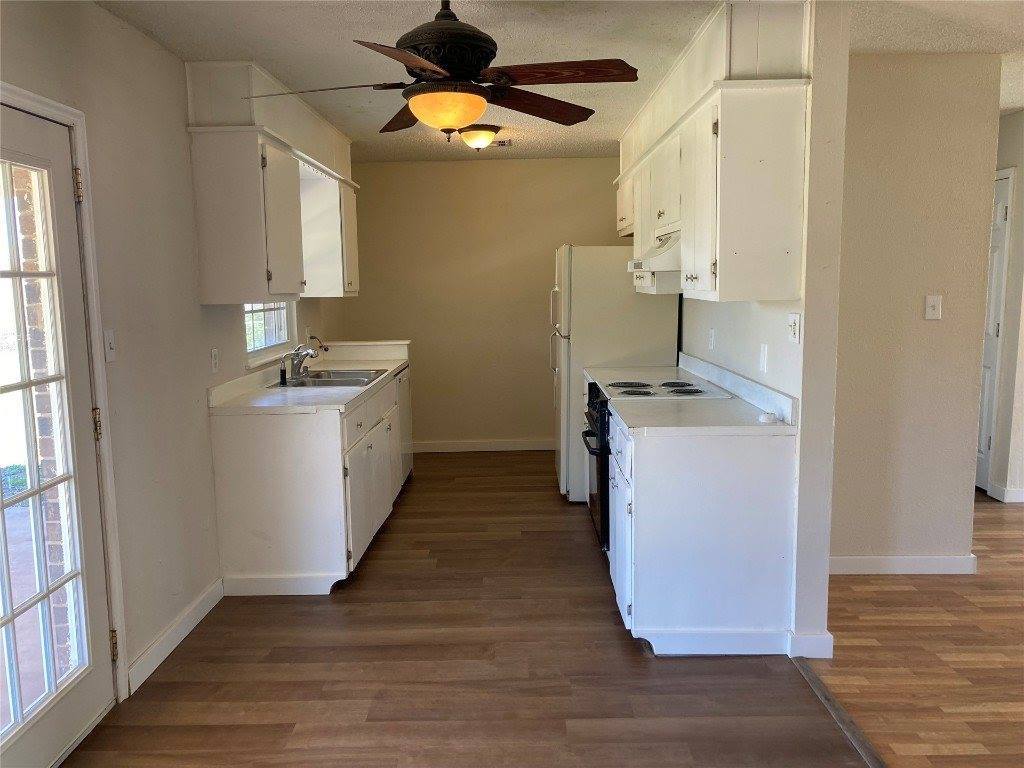 406 Crestdale Drive, Noble, OK 73068