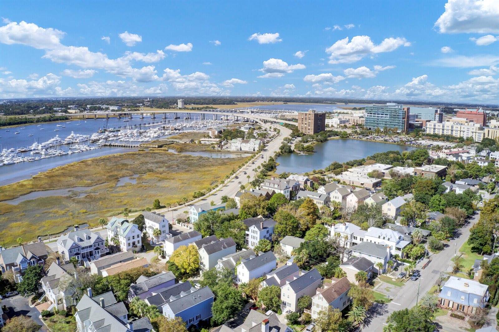 207 Wentworth Street, Charleston, SC 29401