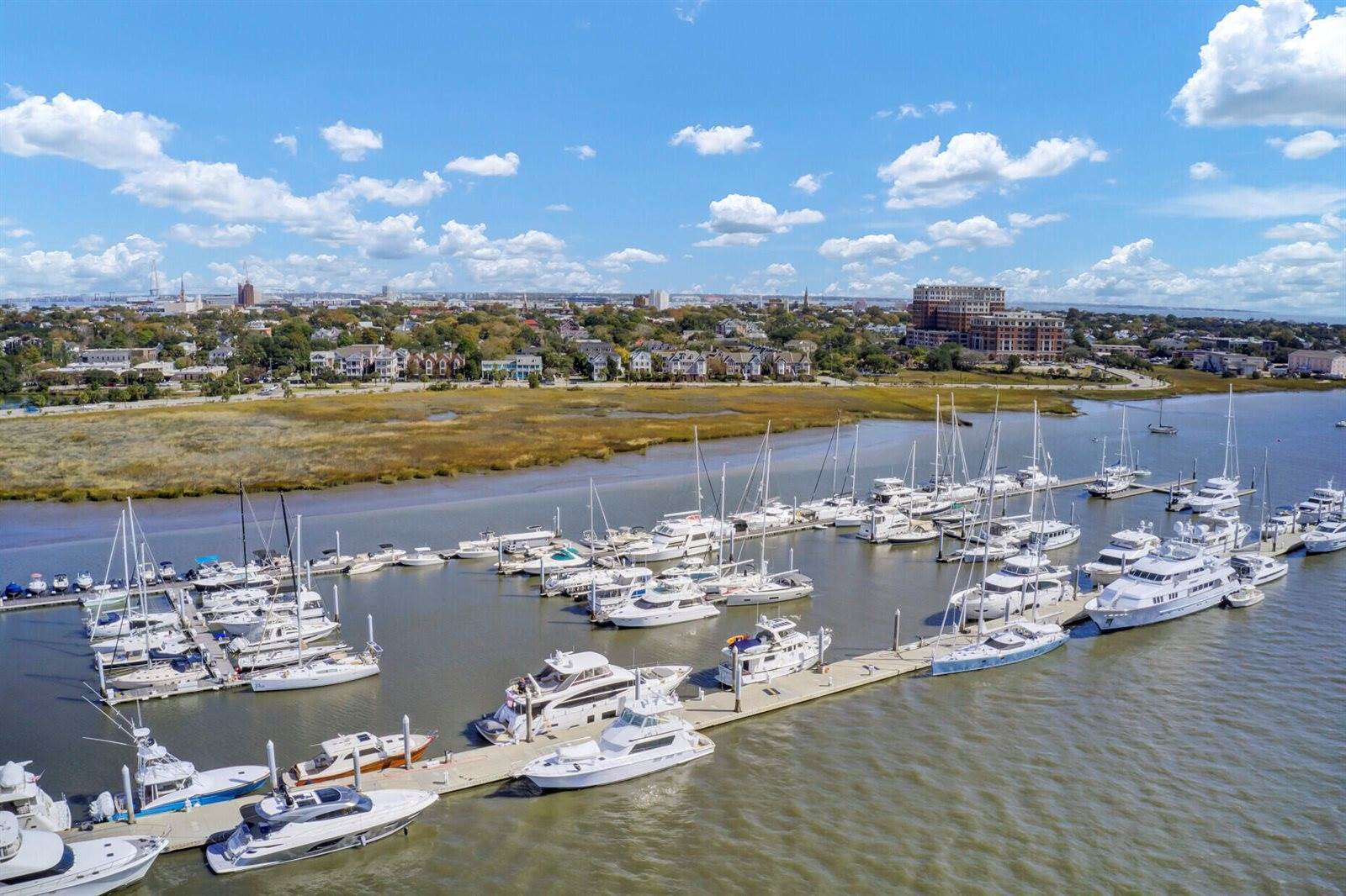 207 Wentworth Street, Charleston, SC 29401