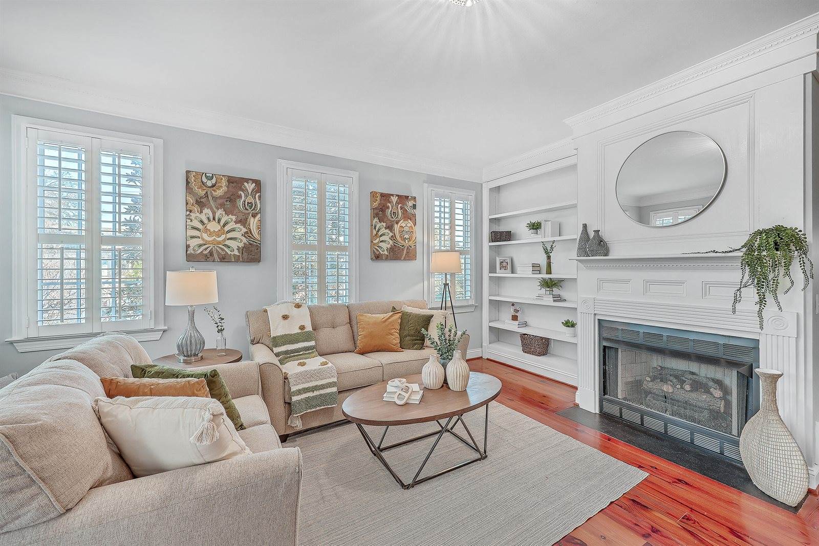 207 Wentworth Street, Charleston, SC 29401