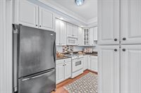 207 Wentworth Street, Charleston, SC 29401