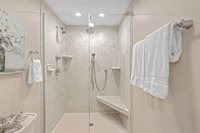 207 Wentworth Street, Charleston, SC 29401