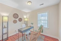 207 Wentworth Street, Charleston, SC 29401