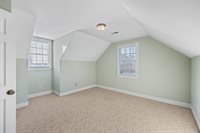 207 Wentworth Street, Charleston, SC 29401