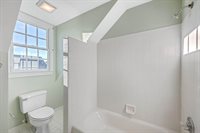 207 Wentworth Street, Charleston, SC 29401