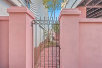 207 Wentworth Street, Charleston, SC 29401