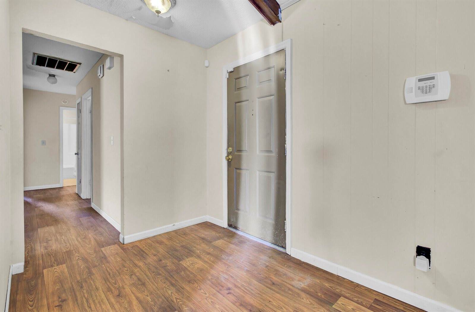 203 Kentucky Drive, Ladson, SC 29456