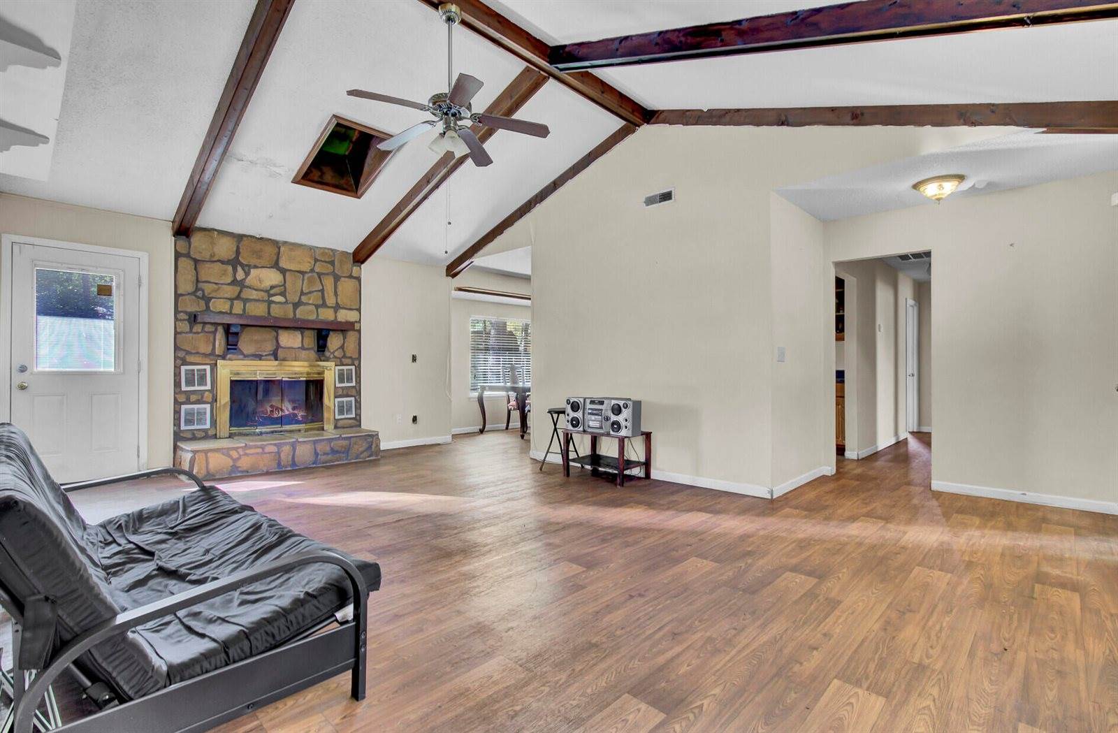 203 Kentucky Drive, Ladson, SC 29456