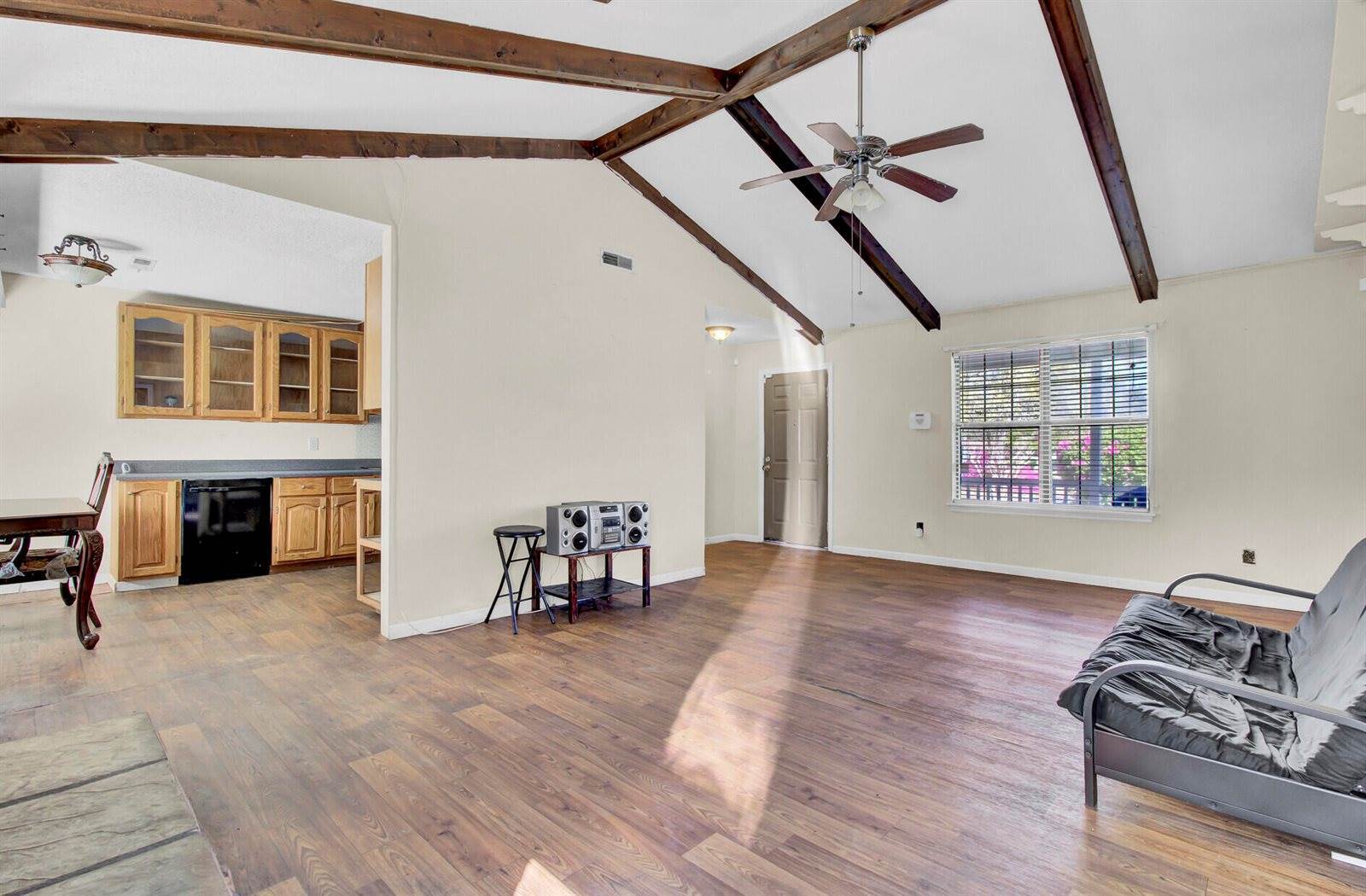 203 Kentucky Drive, Ladson, SC 29456