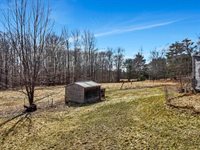 215 Tuttle Road, Pownal, ME 04069