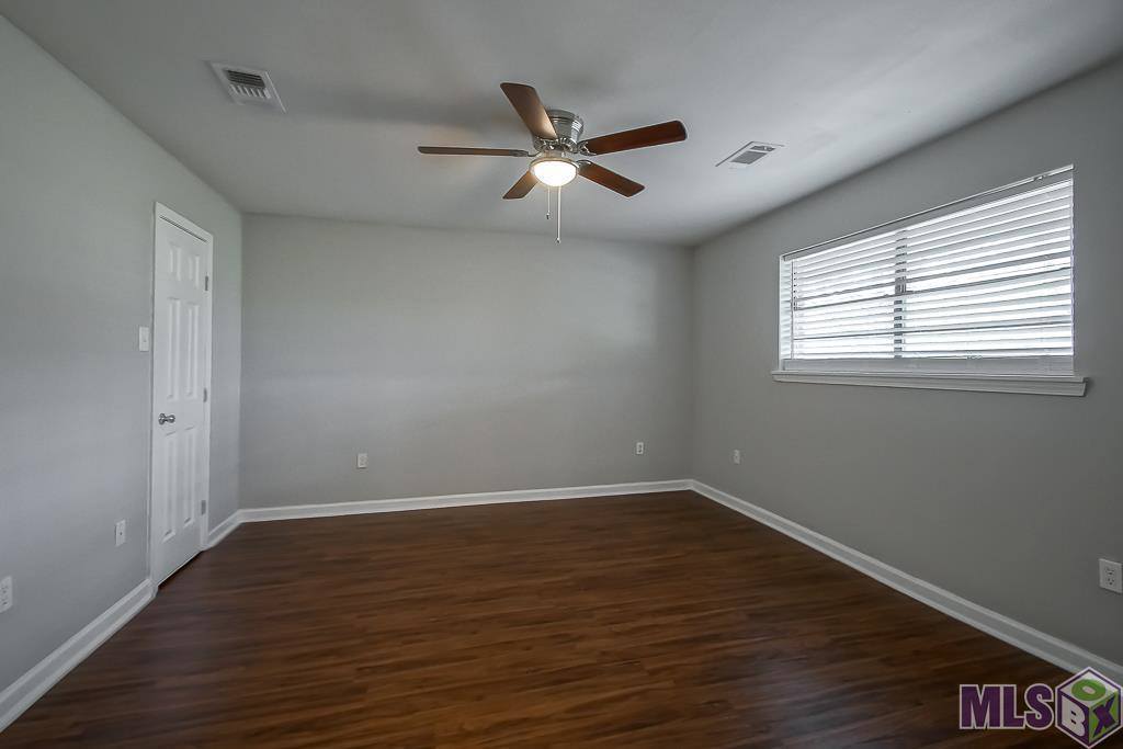 7651 Magnolia Beach Rd, Denham Springs, LA 70726