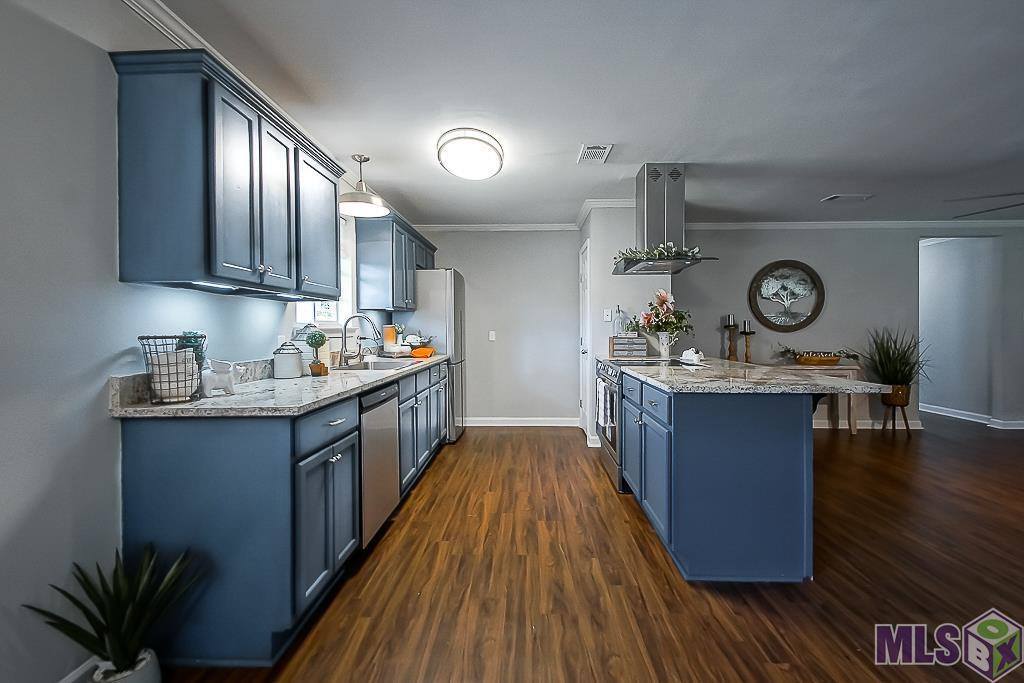 7651 Magnolia Beach Rd, Denham Springs, LA 70726