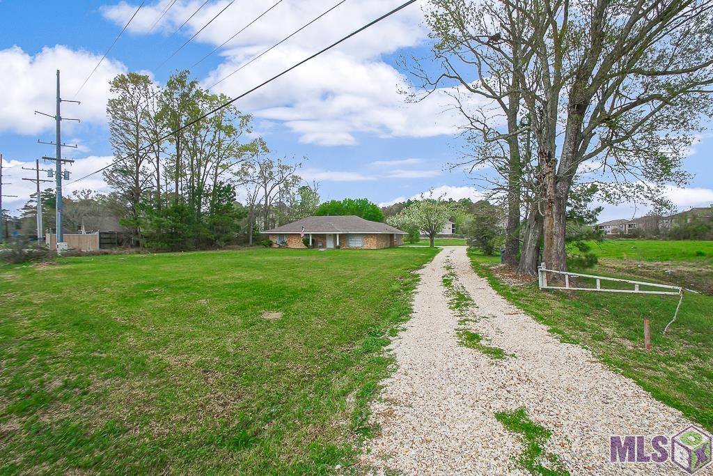 7651 Magnolia Beach Rd, Denham Springs, LA 70726