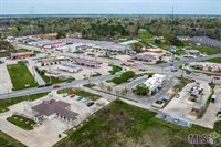 7651 Magnolia Beach Rd, Denham Springs, LA 70726