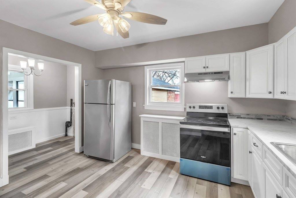 169 Carver St, Springfield, MA 01108