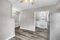 169 Carver St, Springfield, MA 01108