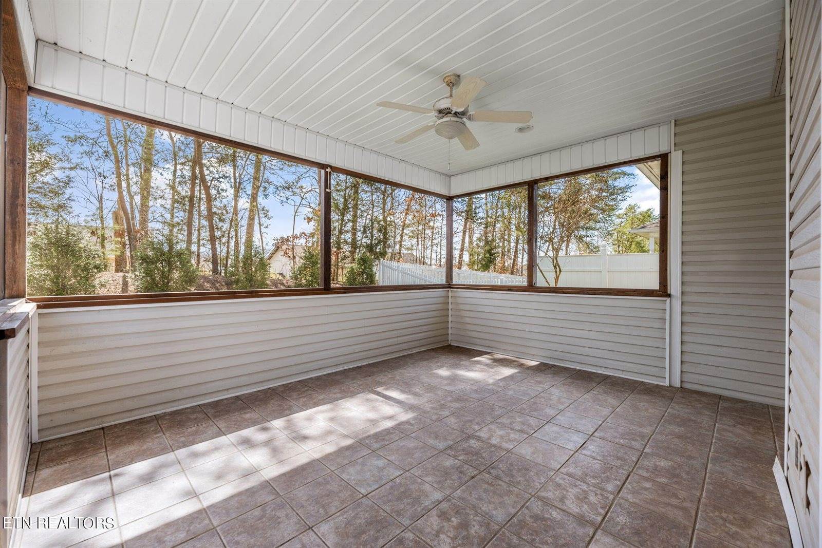 1526 Graybrook Lane, Knoxville, TN 37920