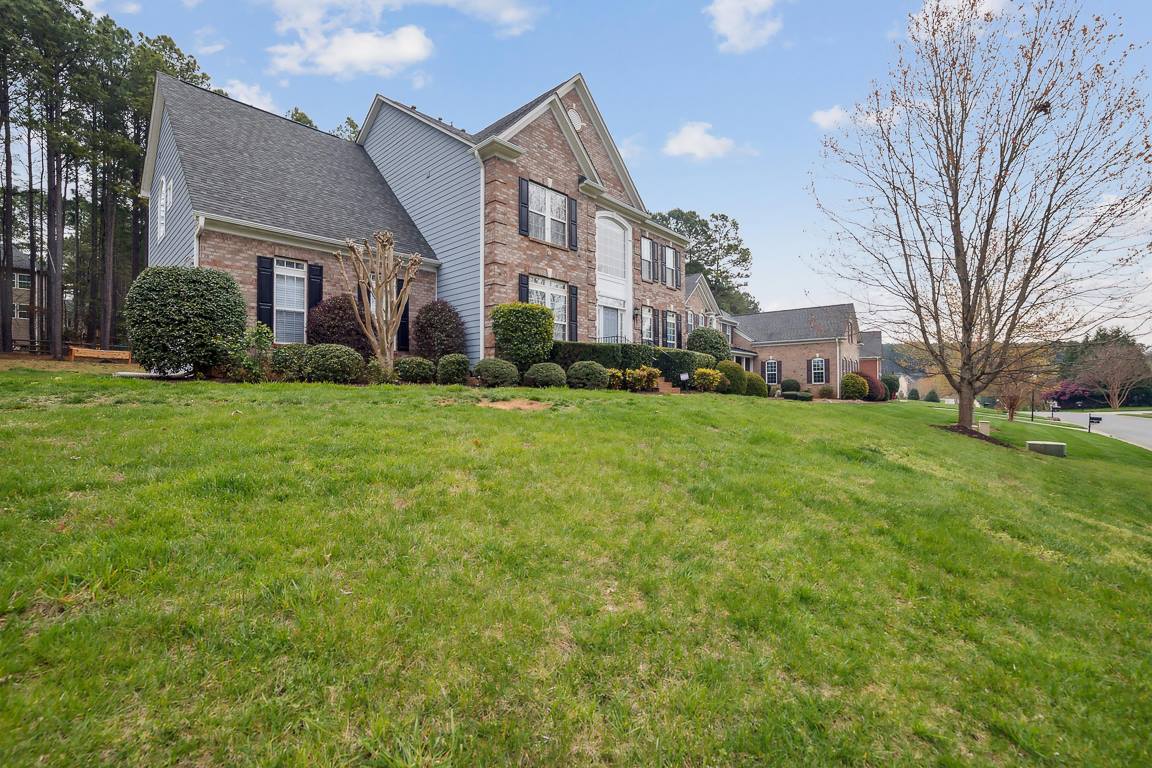 109 Waterford, Mount Holly, NC 28120