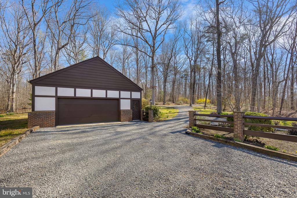 12620 Lake Coventry Drive, Bealeton, VA 22712