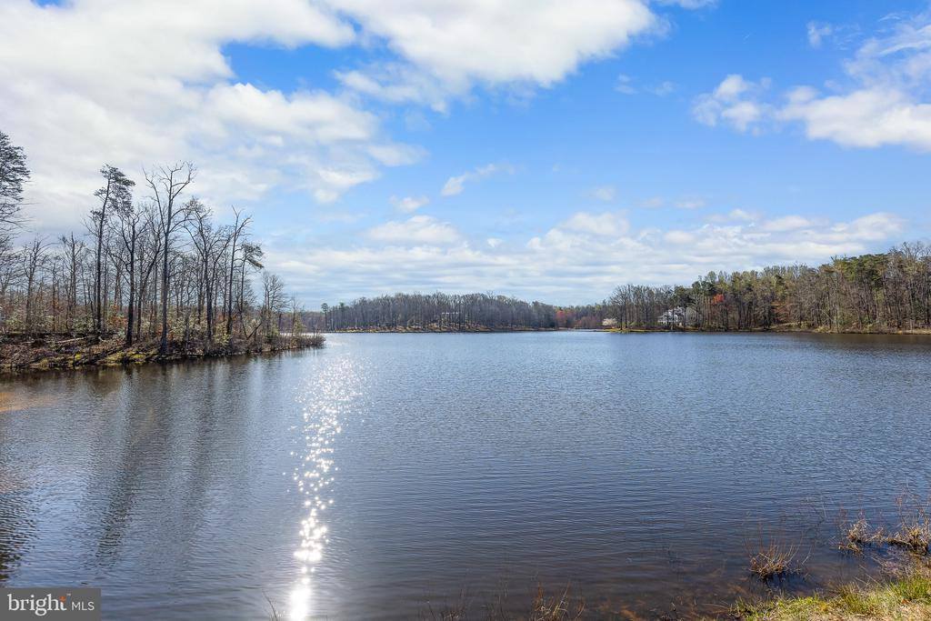 12620 Lake Coventry Drive, Bealeton, VA 22712