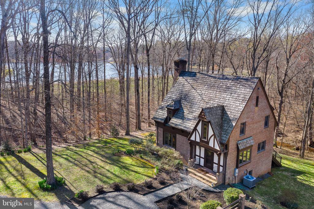 12620 Lake Coventry Drive, Bealeton, VA 22712