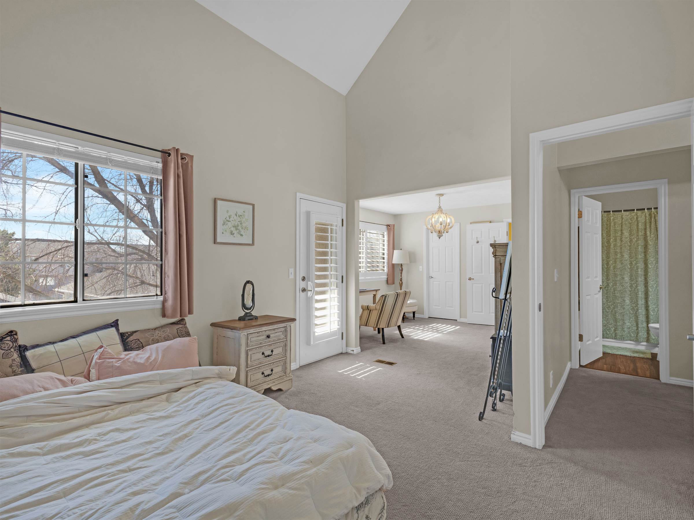 636 East Downing St, Midvale, UT 84047