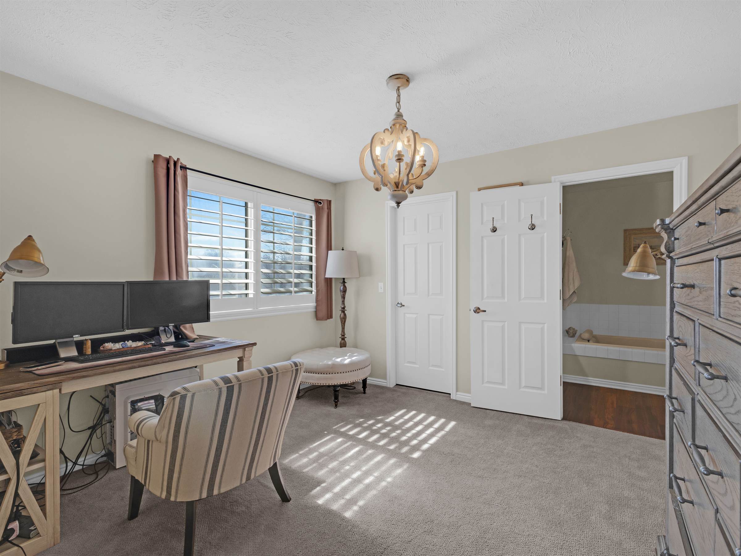 636 East Downing St, Midvale, UT 84047