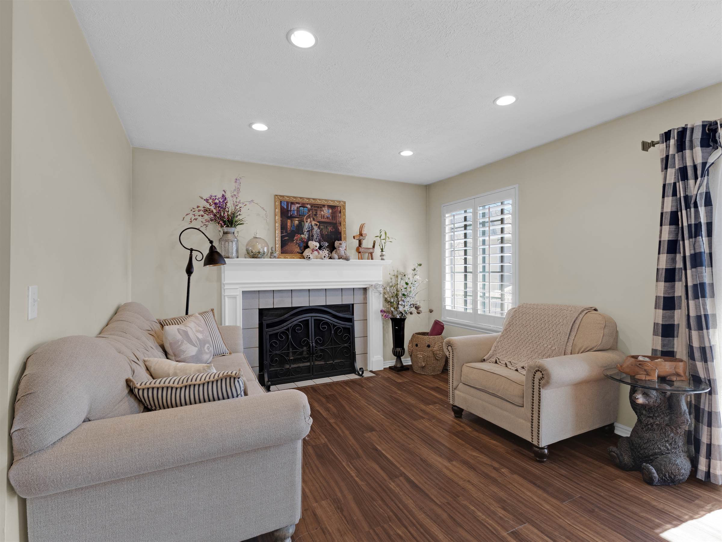 636 East Downing St, Midvale, UT 84047