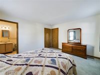 426 Stockton Street, Hightstown, NJ 08520